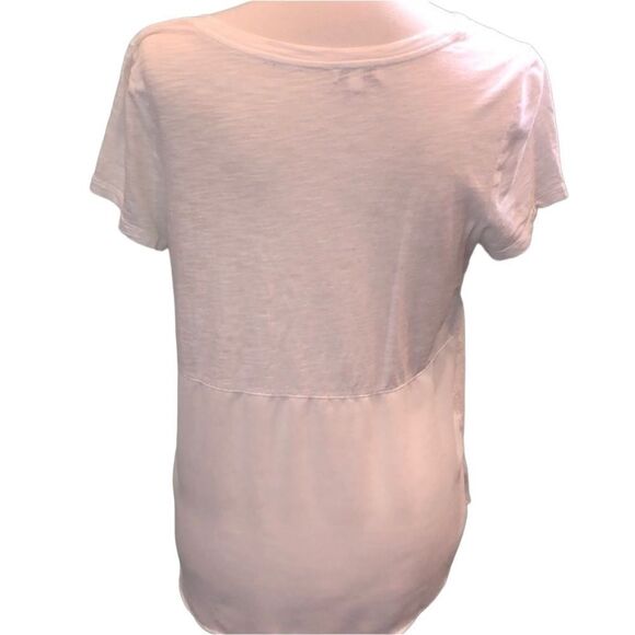 🌟 Express White Top - Size Medium - Picture 2 of 5